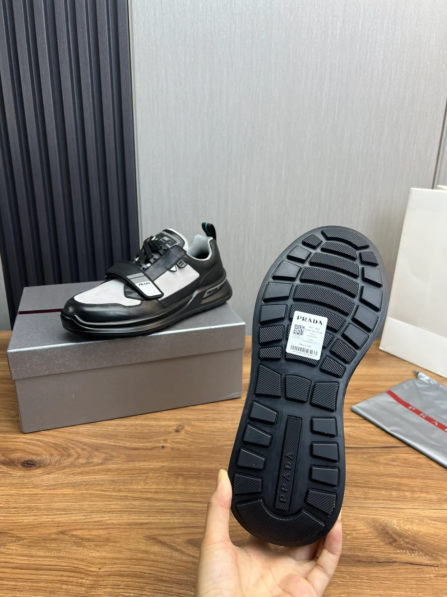 Men's shoes 💰620💰 [PRADA] Men's shoes are popular in the counter, official website is synchronized, high-quality shipments ✔️Original cowhide stitching mesh + cowhide lining, 1🆚1 replica, original original bottom, 38-45 (45 customized, non-refundable)